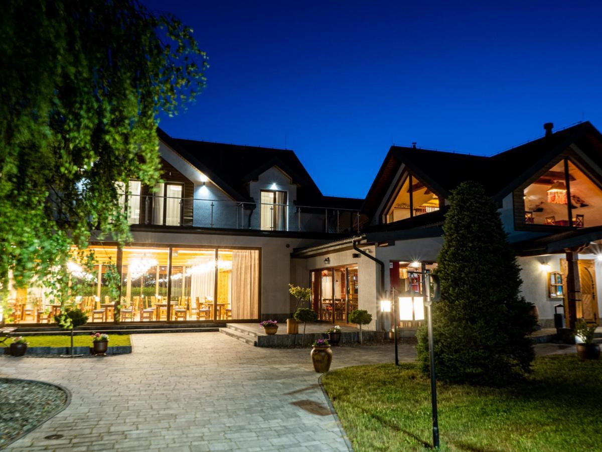 Villa & Gospoda Krakowska Kobiernice Luaran gambar